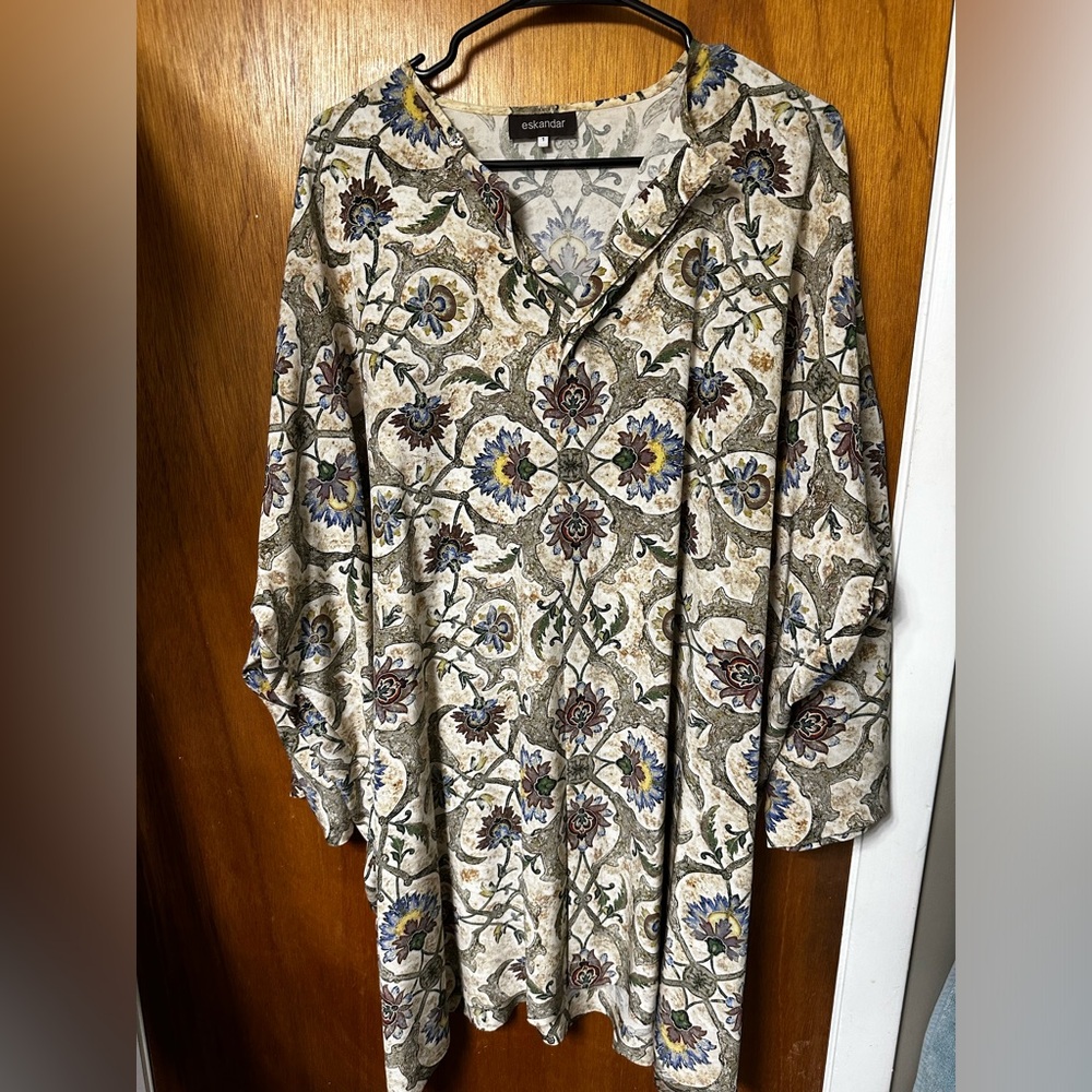 Eskandar Tunic - Size 1